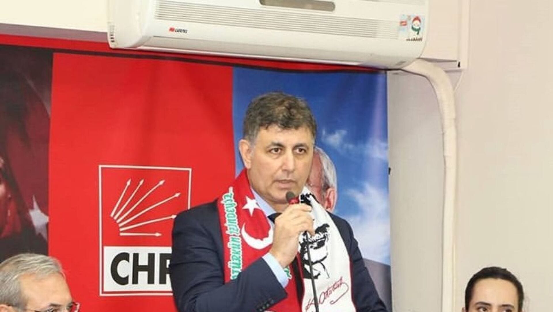 İzmir Büyükşehir Belediye Başkanı Tugay, CHP’den İstifa Ediyor