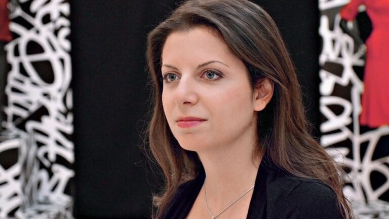 Ukrayna’nın Geleceği Karanlik: Simonyan’dan Şoke Eden İddialar