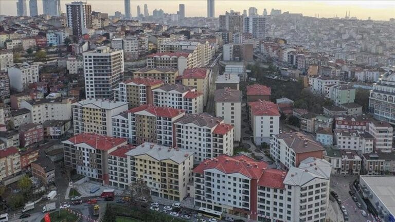 How Istanbul's Rents Changed: Two Districts Made a Difference