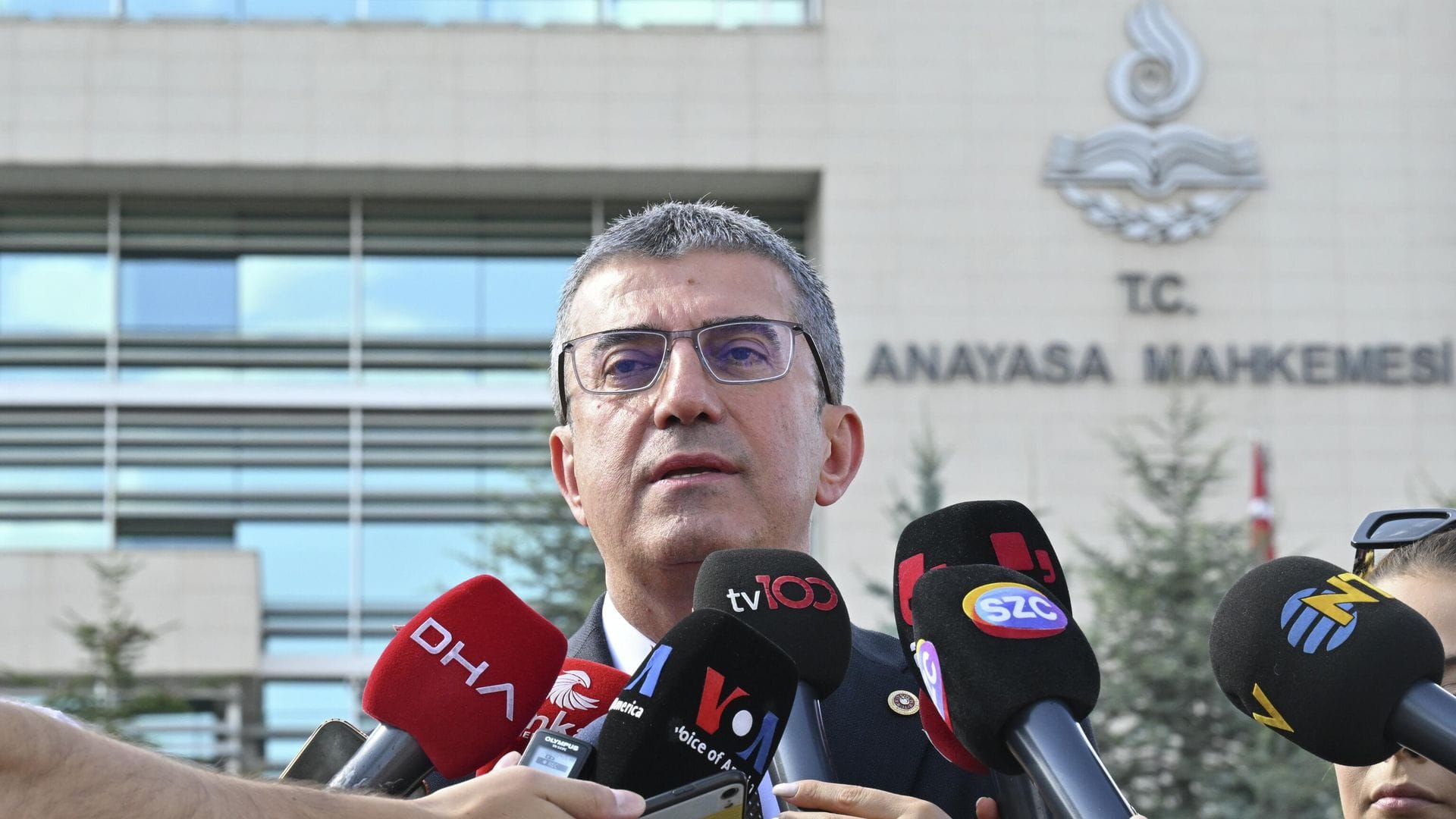 CHP's Gökhan Günaydın Returns to Duty