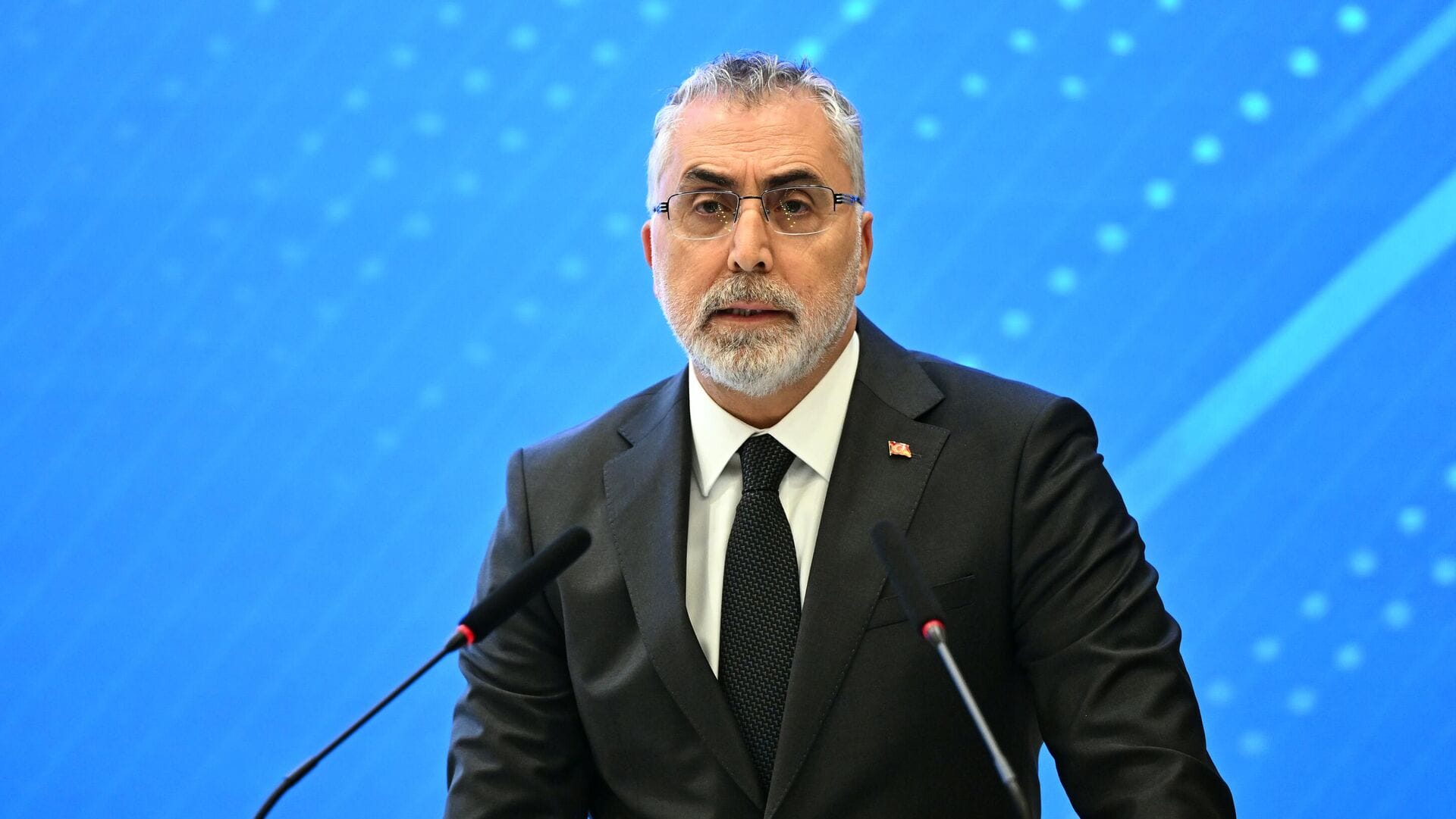 Bakan Işıkhan Kırıkkale’deki Patlamayla İlgili Açıklamada Bulundu