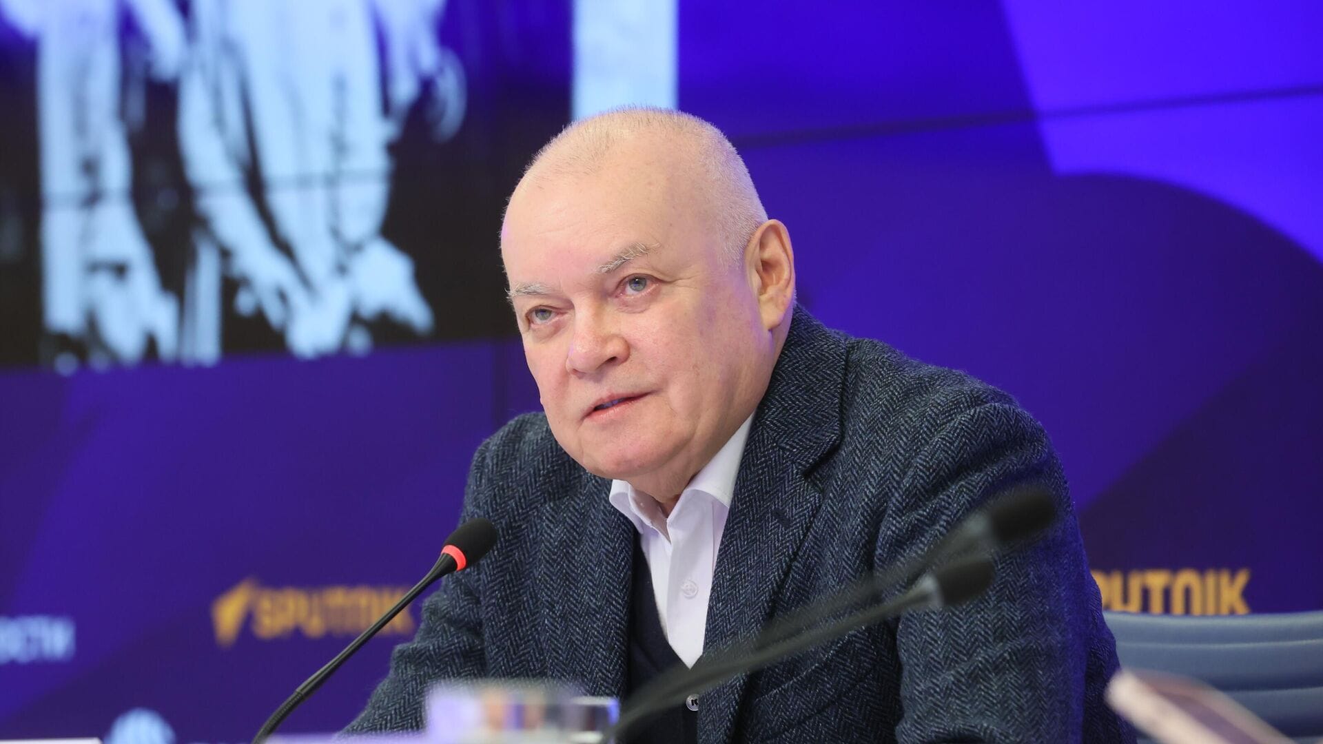 Kiev’in Çocukları Hedef Alan Saldırıları Zafer Gibi Göstermeye Devam Ediyor