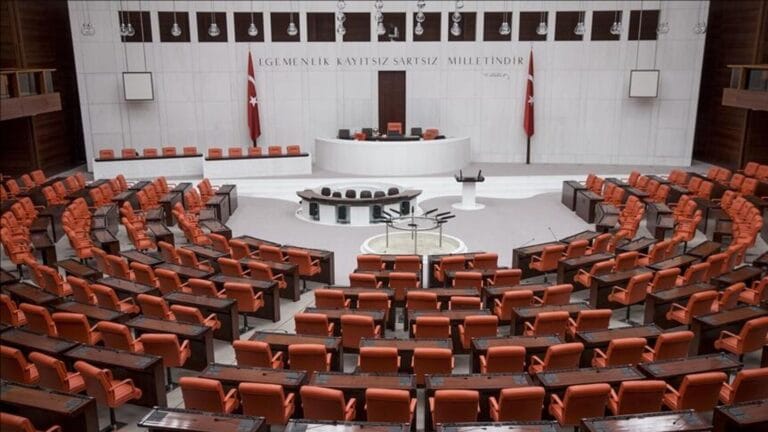 Emniyet Teşkilatı Kanunu’nda Değişiklikler Yasalaştı