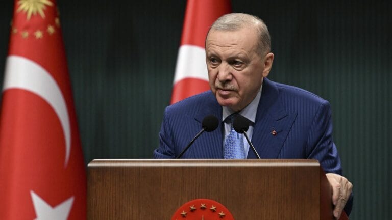 President Erdogan: Aiming to Reach $15 Billion Trade Volume with Poland