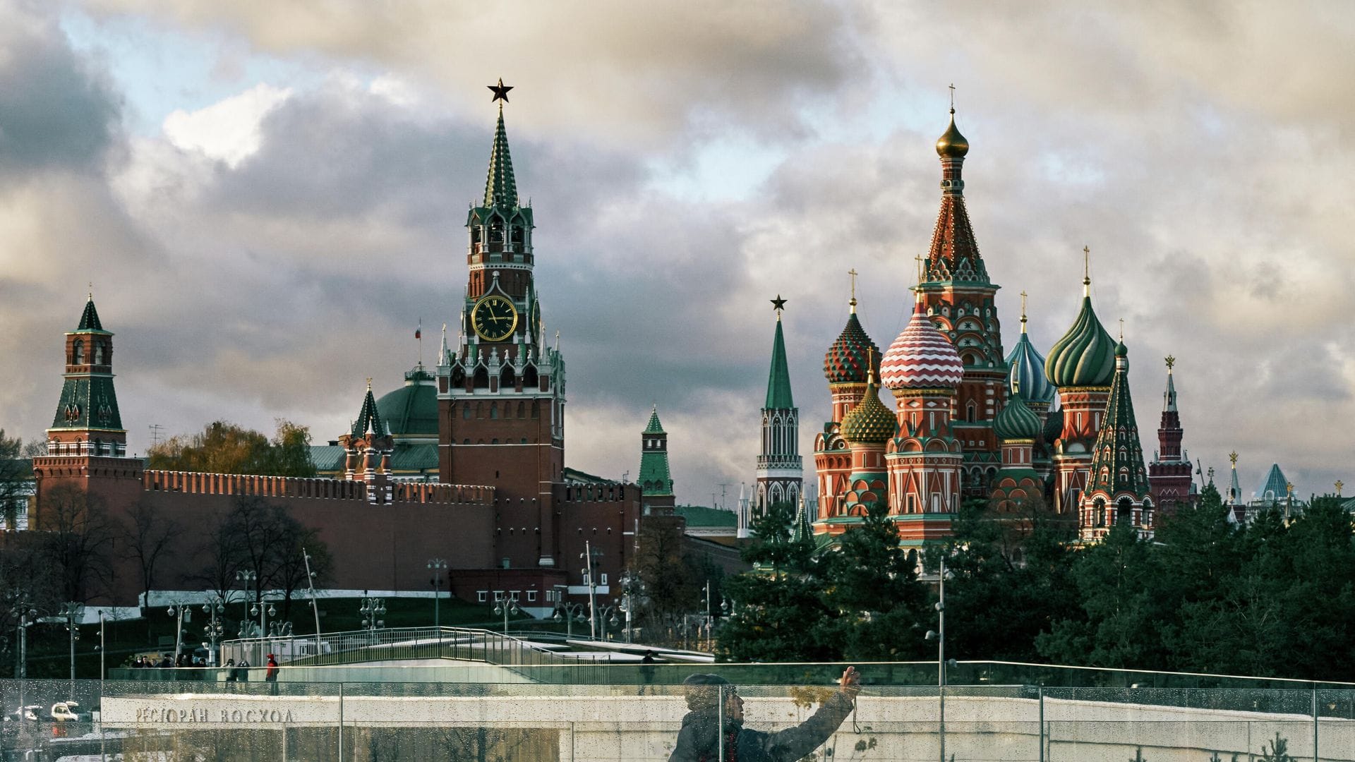 Kremlin Sözcüsü Peskov: ABD’nin Ukrayna’da Tarafsız Olmadığını Belirtti