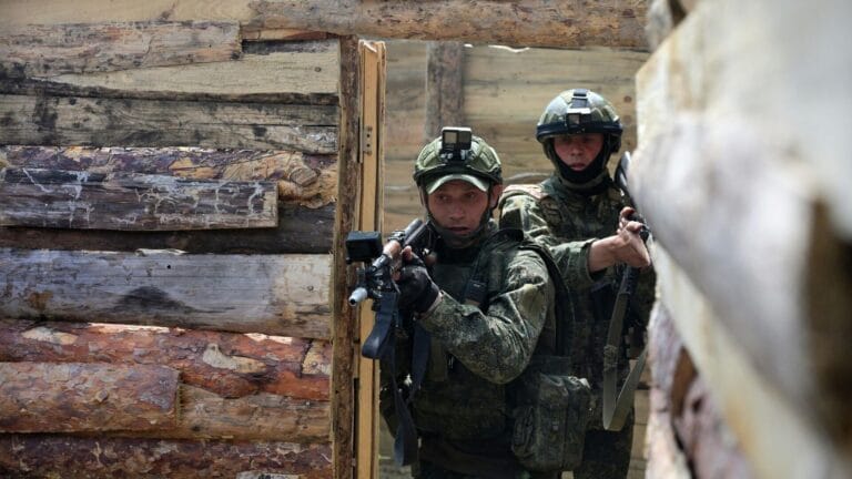 Ukrayna’da Askeri Hedeflere Vuruluyor: 1500’ün Üstünde Militan Etkisiz Hale Getirildi