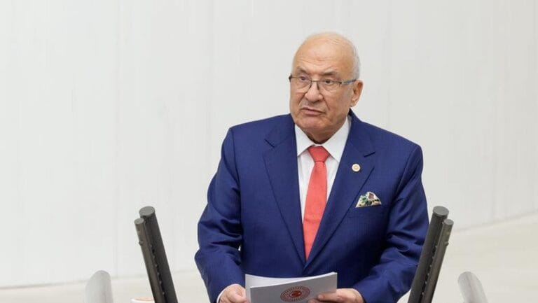 İyi Parti Vekili Burhanettin Kocamaz Dolandırıcıların Tuzağına Düştü: 10 Kilo Altın ve Yüksek Miktarda Para Kaybedildi