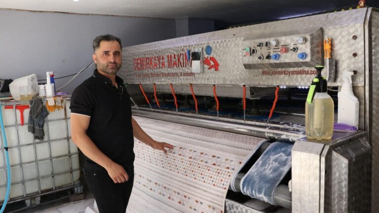 Dürüstlük Örneği: Battaniyeden Çıkan 3 Cüzdanın Hikayesi