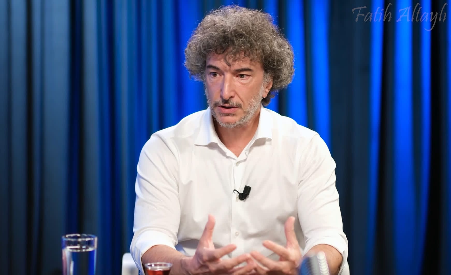 Fatih Altaylı ve Gönenç Gürkaynak’tan “Beyaz Et Operasyonu” Analizi: “Hukukun Dozunu Kaçırırsanız, İktisadın Tadını Kaçırırsınız!”