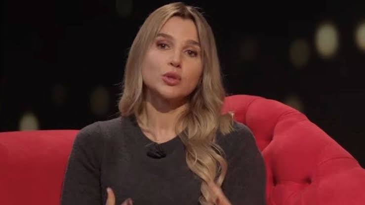 Pınar Sabancı’dan Katarsis’te Ezber Bozan İtiraflar: “Prenses miyim? Bana Göre Değilim, Hacizli Evde de Büyüdüm!”