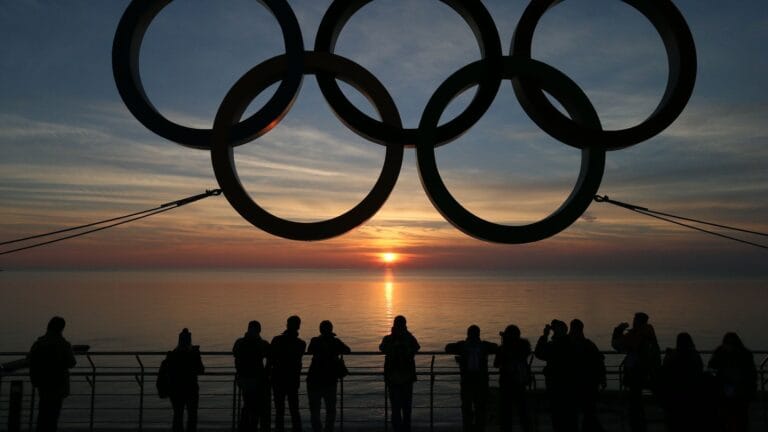 Those Who Remove Independence from International Sports Destroy the Olympic Spirit