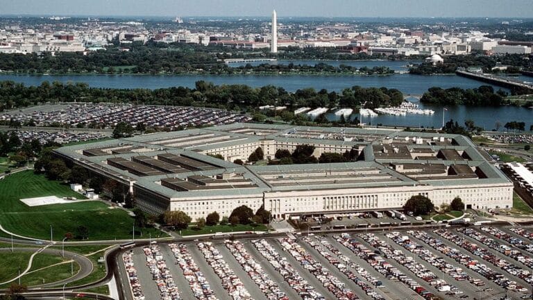 Pentagon, Rusya Çin ve İran’dan 130 Bilim ve Araştırma Kurumunu Tehdit Listesine Ekledi