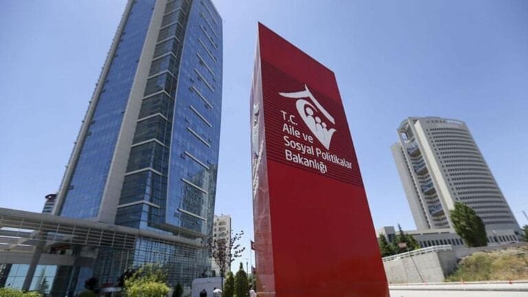 Aksaray’da Otizmli Çocuğa Yönelik Şiddet İddiasına Bakanlıktan Açıklama