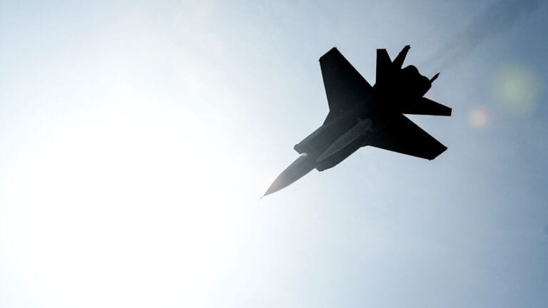 Russia Launches Attack on Ukrainian Ports: Drone Production Facilities Targeted