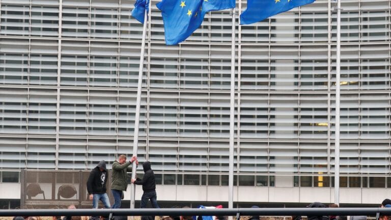 Ukrayna’ya 3.47 Milyar Euro’luk Yeni Kredi Dilimi