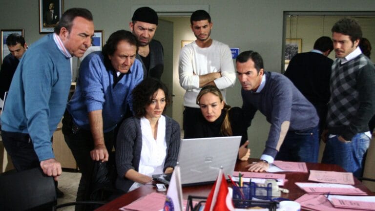 Arka Sokaklar’ın 20 Yıllık Serüveni Sona Erdi