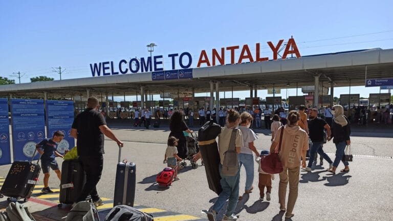Turkey Approaches the Top in Tourism: The Most Visited Countries in the World Revealed