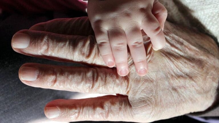 İnsan Ömrünün Sınırları: Yeni Araştırma Işığı Tutar