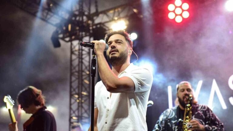 Singer İlyas Yalçıntaş Among 4 Detained in Celebrity Focused Drug Investigation