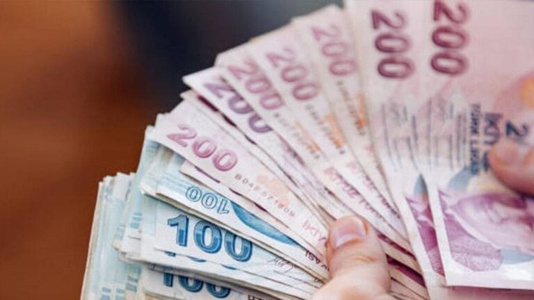 İllere Göre En Düşük ve En Yüksek Maaş Kazanılan Yerler Belli Oldu
