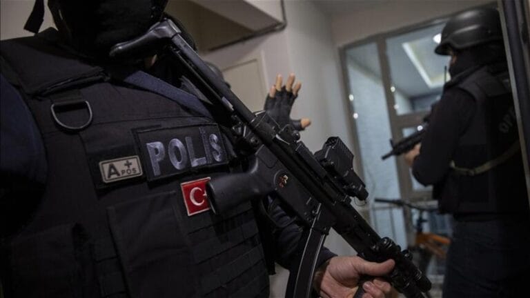 Terör Operasyonlarında 39 Kişi Gözaltına Alındı