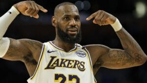 NBA’de Büyük Spekülasyon: LeBron James’in Miami Heat’e Dönüşü Müjdeleyici mi?
