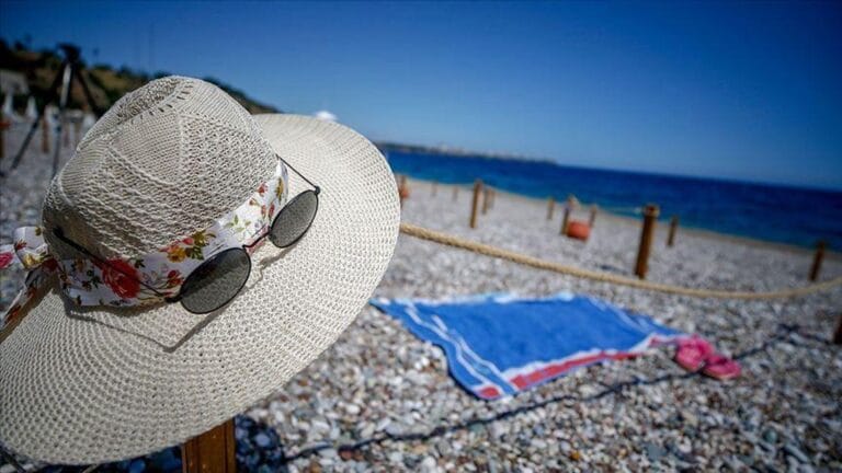 Tatil Rezervasyonunda Dikkat: Aşırı Düşük Fiyatlara Karşı Uyanık Olun