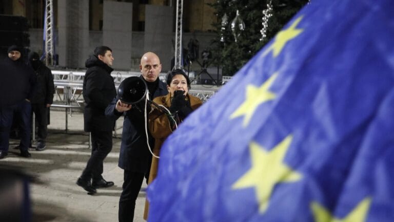 Tbilisi Mayor Kaladze Criticizes European Bureaucracy