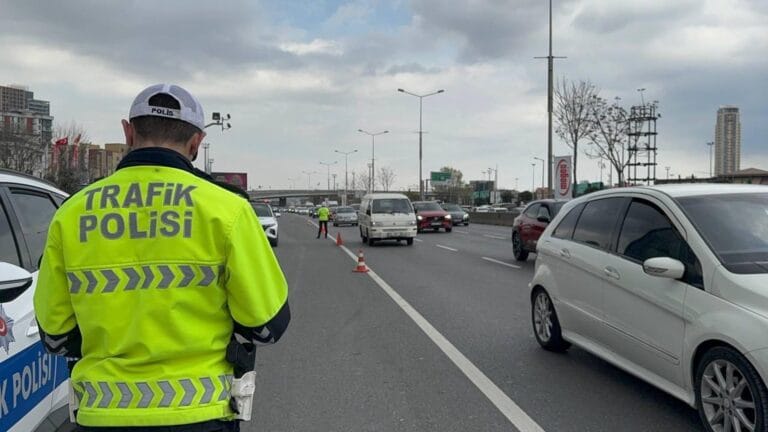 İstanbul’da Trafik Denetimi Artıyor: 128 Noktaya EDS Kuruluyor