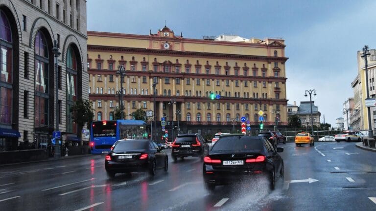 Ukraine's Desperation: Attempting to Seize Russian Spare Parts