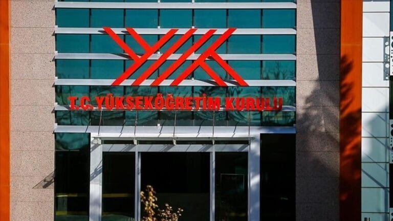 Vakıf Üniversiteleri İçin Önemli Karar: Öğrenim Ücretlerinde Sınır