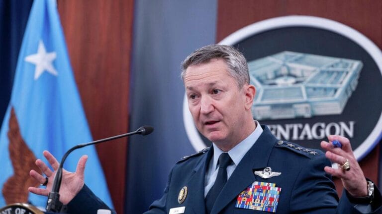 ABD, Ukrayna’ya Ek Hava Savunma Sistemleri Talebine Henüz Karar Vermedi