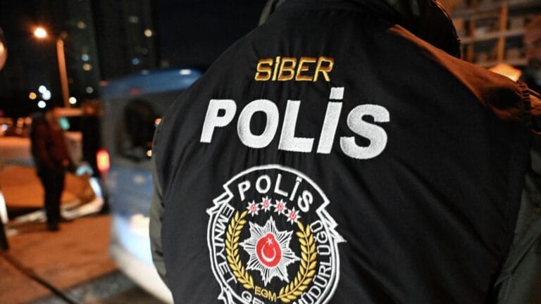 İstanbul’da ‘Hesapçı’ Şebekesine Operasyon: 20 Kişi Gözaltına Alındı