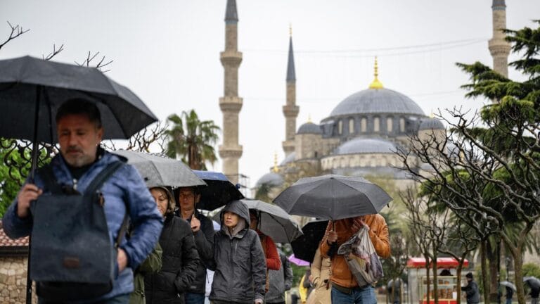 New Weather Warning for Istanbul: Date Announced for Rain