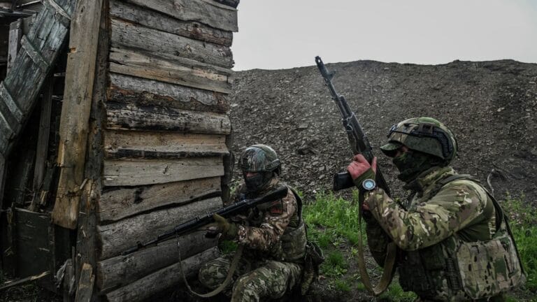 Rus Askerler Bir Settlementi Daha Kontrol Altına Aldı: 842 İHA Son Bir Günde Engellendi