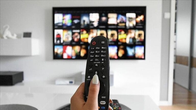 Televizyon Bağımlılığı Beyni Küçültebilir Mi?
