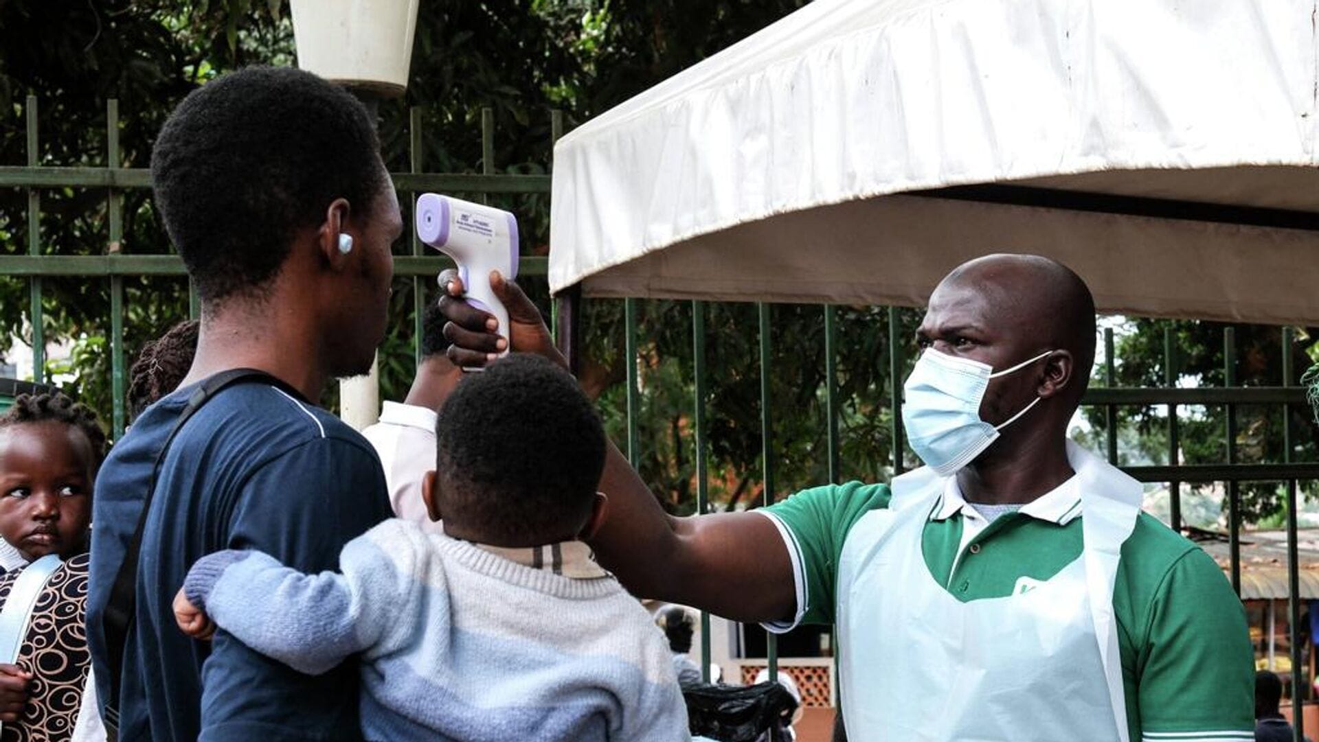 Ebola Outbreak in Congo Continues to Grow: Death Toll Nears 500
