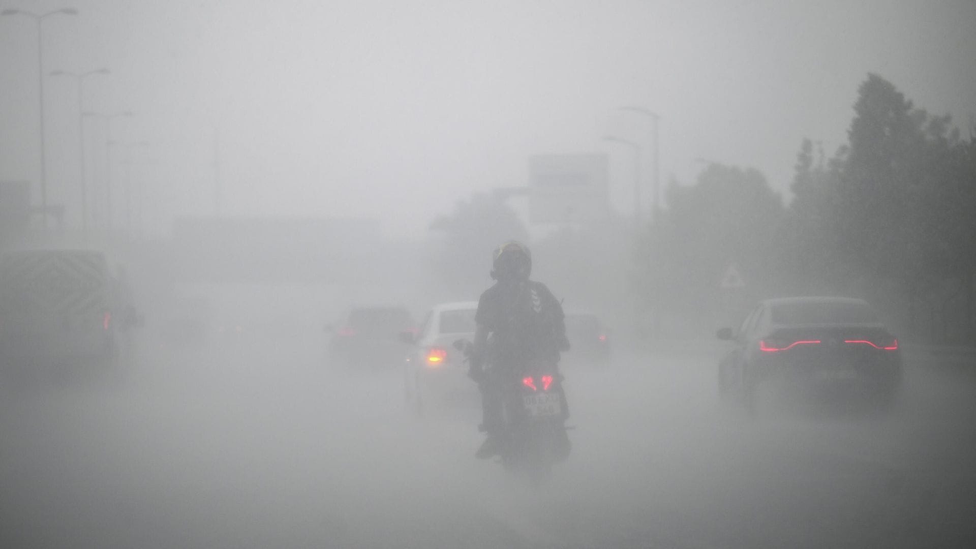 35 Provinces on Yellow and Orange Alert: Risk of Flash Floods and Floods