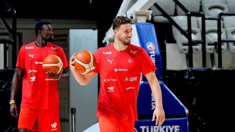 Turkey's National Men's Basketball Team Faces Bosnia and Herzegovina
