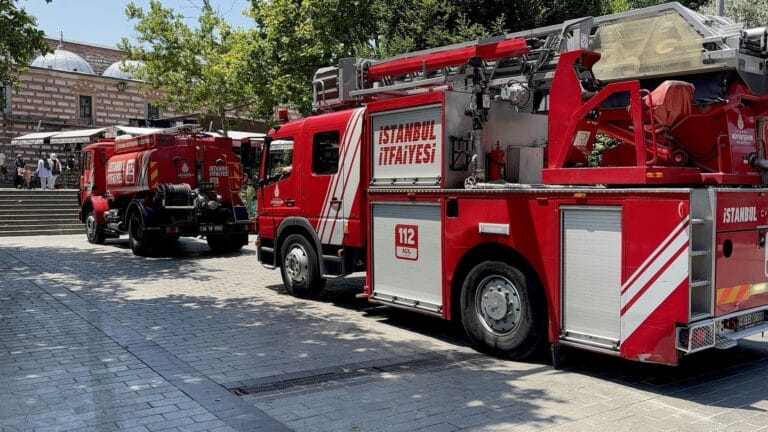 Ankara’da Ot Yangını: Havadan ve Karadan Söndürme Çalışmaları Devam Ediyor