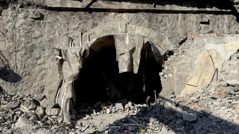 Hidden Shelter Discovered in Demolished Business Center in Zonguldak