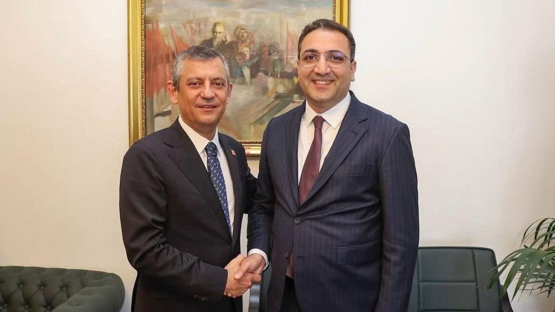 Balçova Belediye Başkanı Onur Yiğit Görevden Uzaklaştırıldı