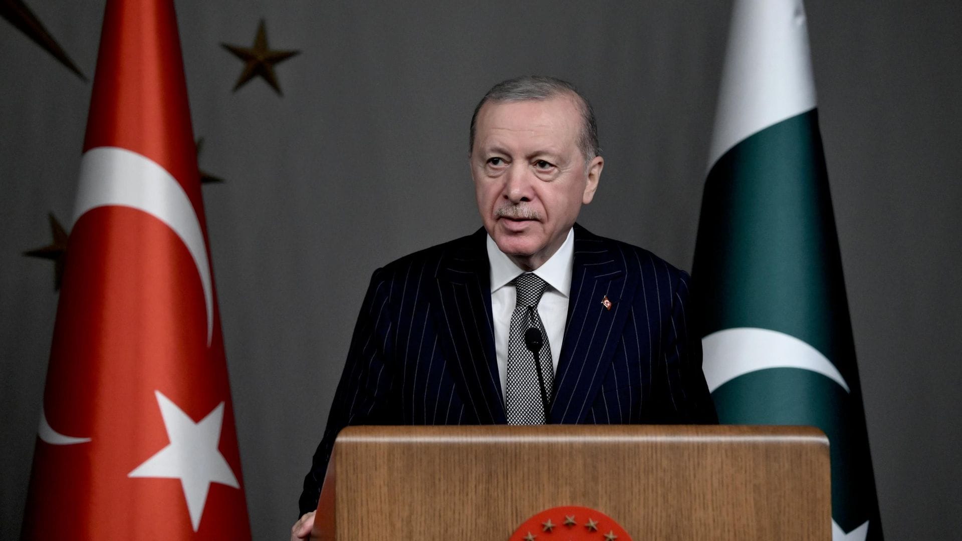 Cumhurbaşkanı Erdoğan: İsrail Hükümetinin Bölgeyi Kan ve Barut Kokusuna Boğmasına İzin Vermeyeceğiz
