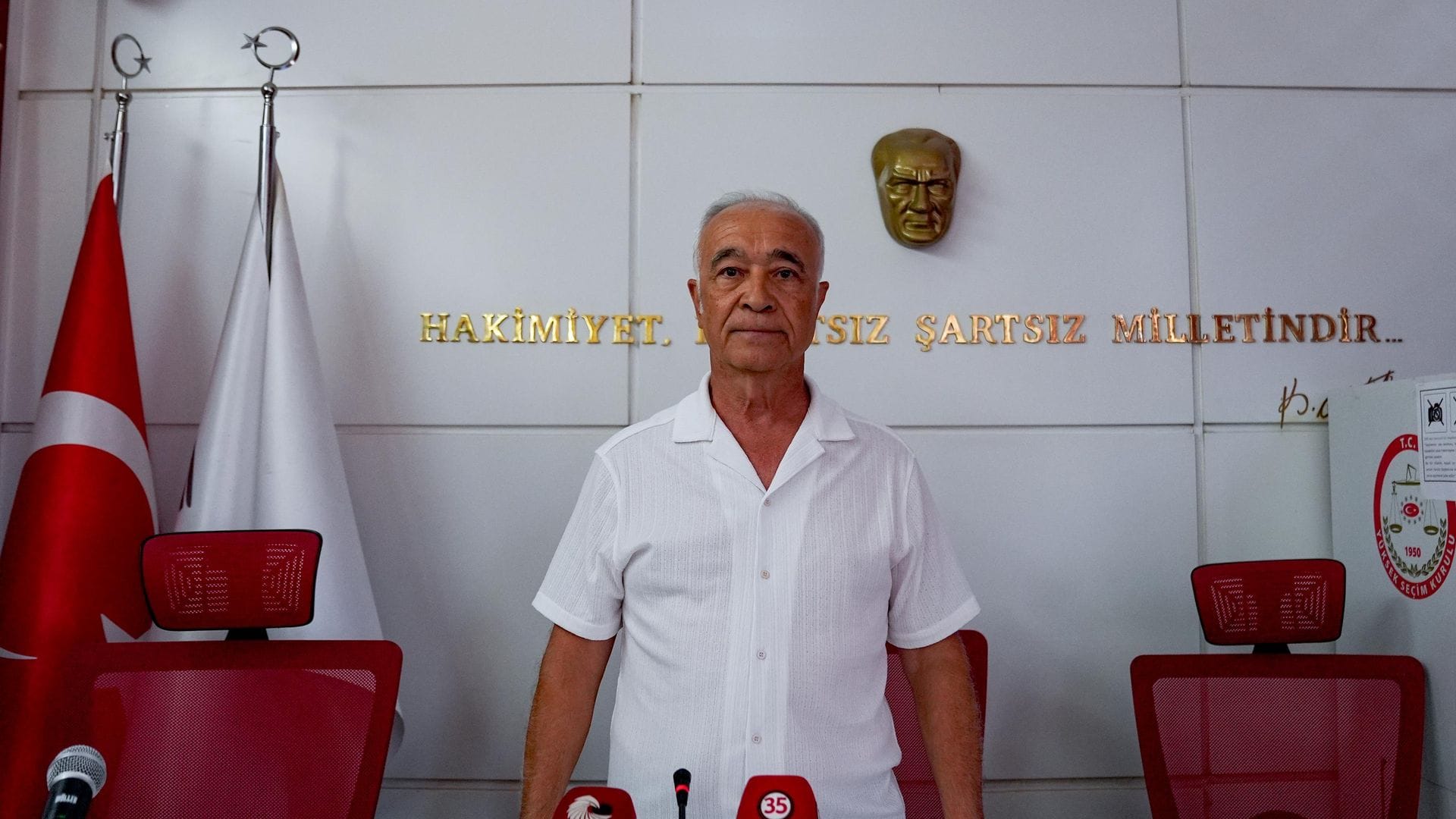 Seferihisar Belediyesi’nde Yeni Başkan Vekili: Fuat Gümüş