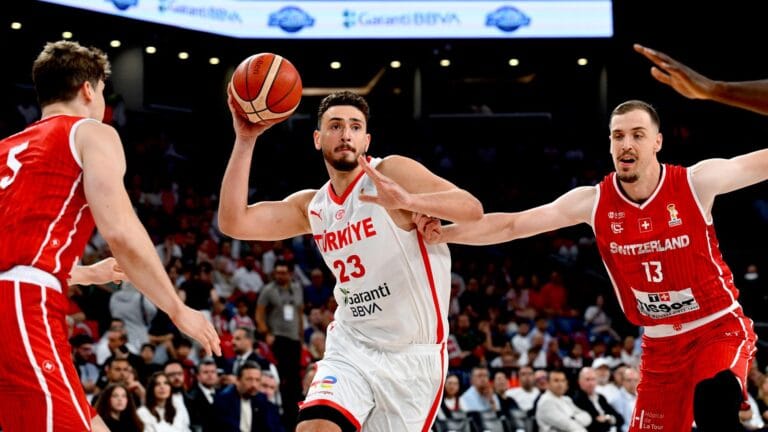 Türkiye 6. Maçı da Kazandı: İsviçre’yi 95-72 Yendi