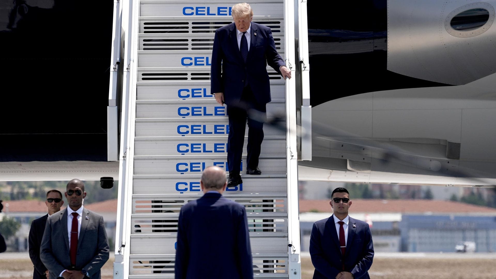 NATO Zirvesi Sonrası İlişkiler: Türkiye-ABD Arasındaki Mesajlar