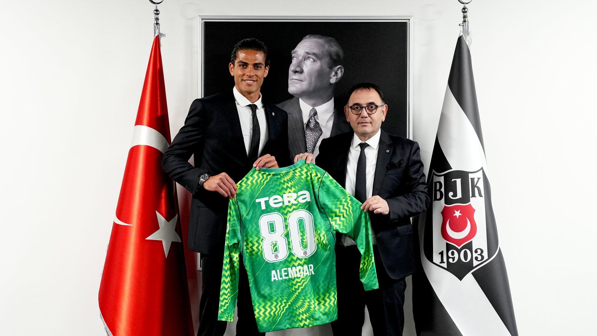 Beşiktaş’ta Kaleci Transferi: Genç Yetenek 4 Yıllık Sözleşme İmzaladı