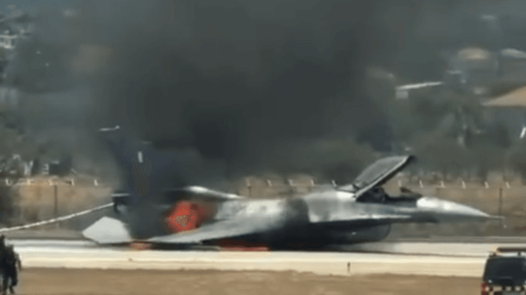 Greek F-16 Fighter Jet Makes Emergency Landing
