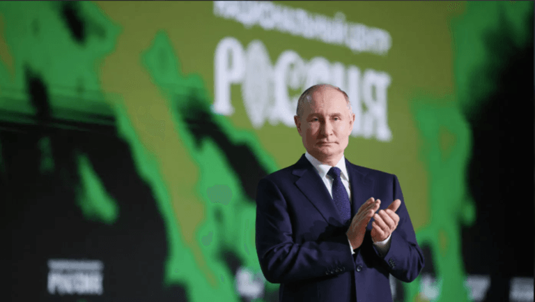 Putin: Russia Enhances Economy, Improves Military and Achieves New Results in Defense Industry