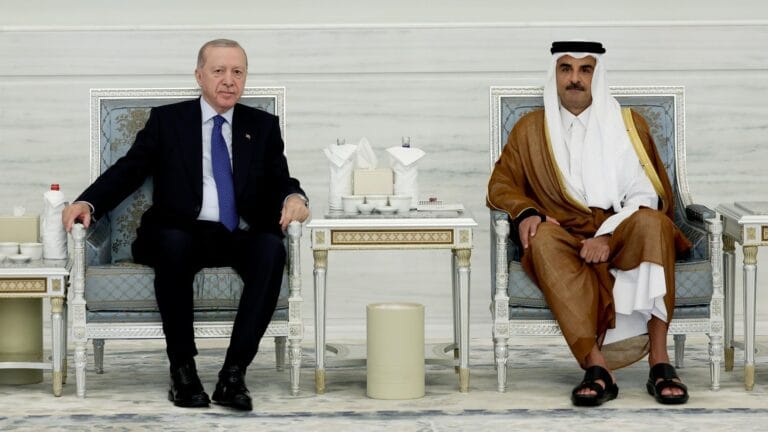 President Erdogan Pays Condolence Visit to Qatar